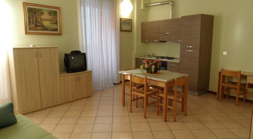 Casa Vacanze Touring Verbania Ngoại thất bức ảnh